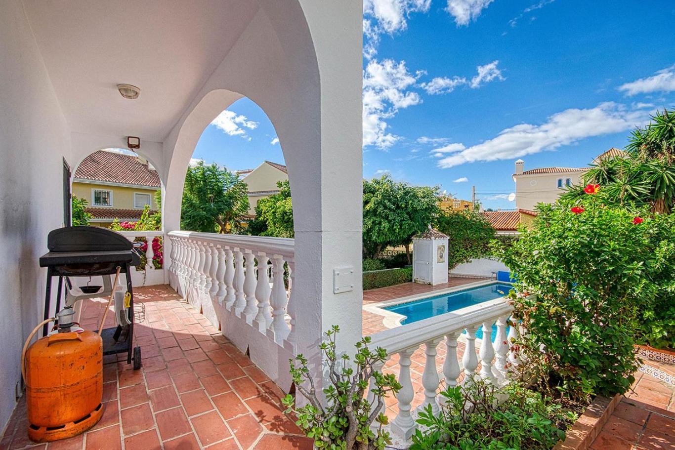Villa Bonita Фуэнхирола Экстерьер фото