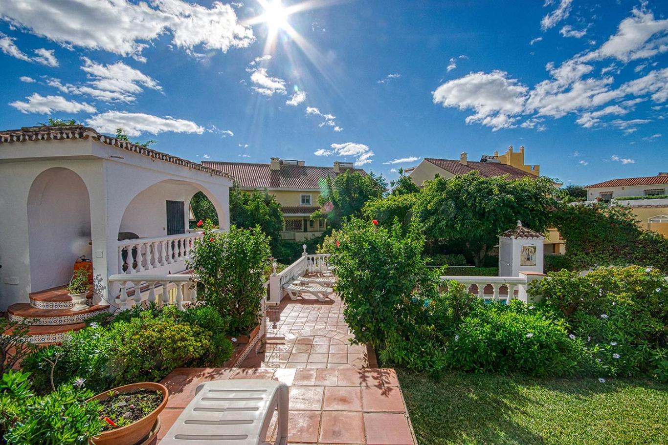 Villa Bonita Фуэнхирола Экстерьер фото